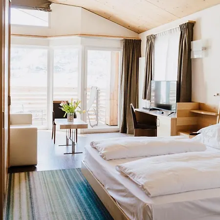Szálloda Salin & Mountain 4*